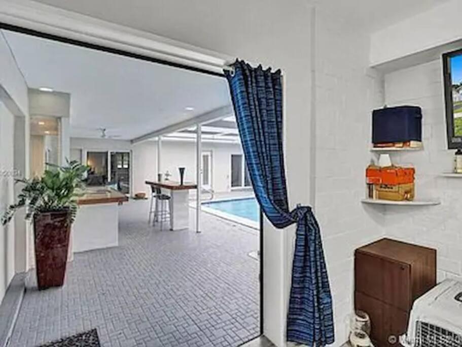 ハリウッド Pool Vacationヴィラ エクステリア 写真