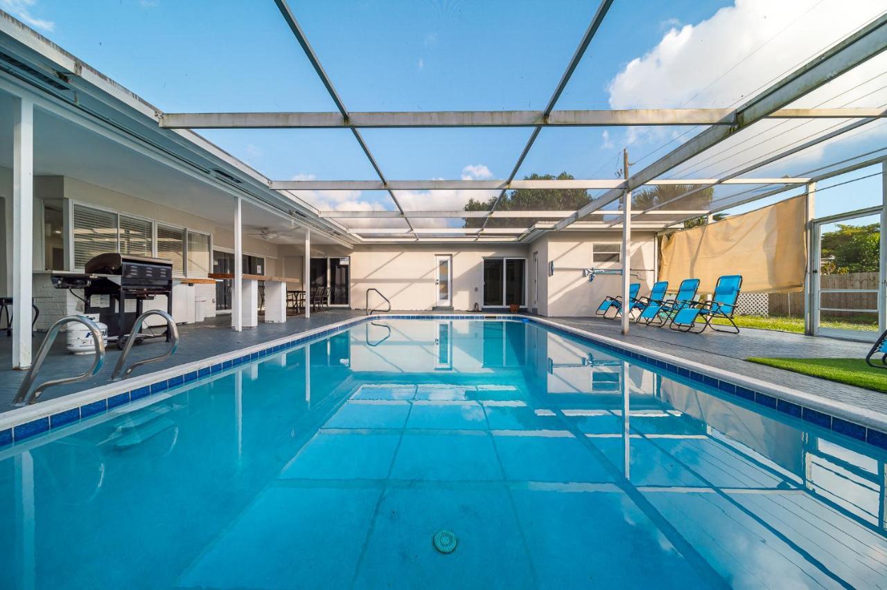 ハリウッド Pool Vacationヴィラ エクステリア 写真