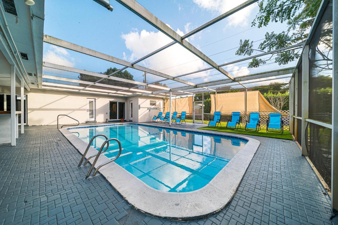 ハリウッド Pool Vacationヴィラ エクステリア 写真